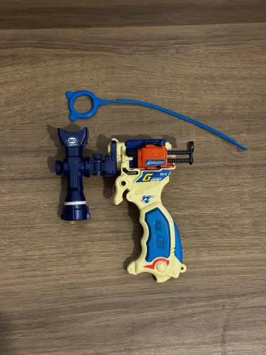 Beyblade Lançador Ez Grip Customizado Sniper Scope Bakuten Shoot Takara Tomy
