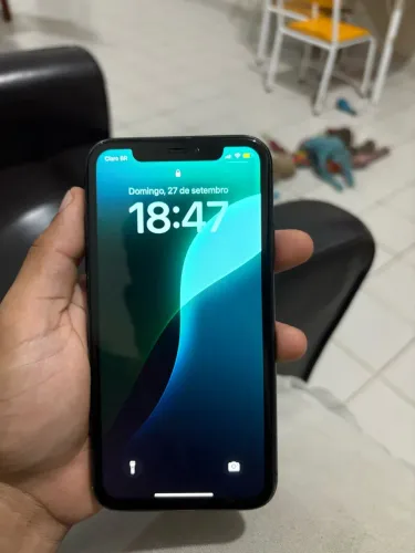 iPhone 11 64 gb preto