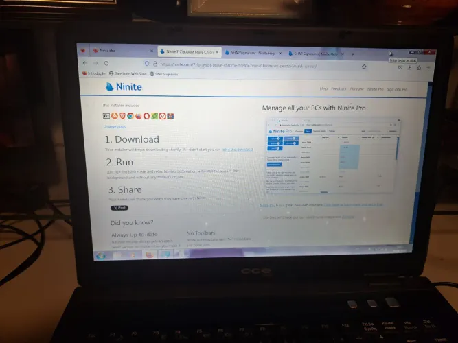 Notebook cce.  Windows 7 .2 gb de ram HD 80 gb .tudo funcionando menos  bateria 
