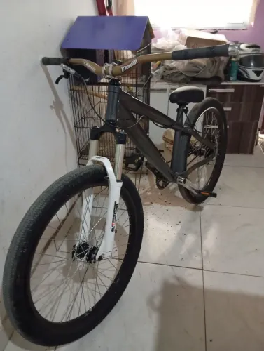 Quadro kalf mithun 15 " sem detalhes