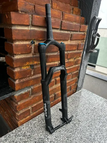 Suspensão fox 34 aro 29 150mm