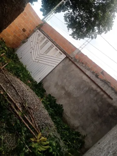 CASA POV. JATOBÁ PRONTA PARA LAJE 