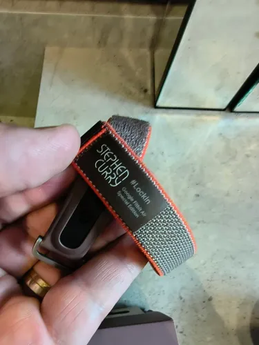 Google Fitbit Air Special Edition - Apenas 3 semanas de uso - Impecável!