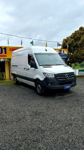 Sprinter 416 Furgão 2022 oportunidade 