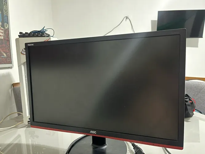 Monitor gamer AOC 24 Pol 