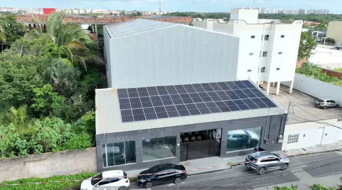 Galpão com 80 m² prox. Shopping do Automóvel, Calhau .