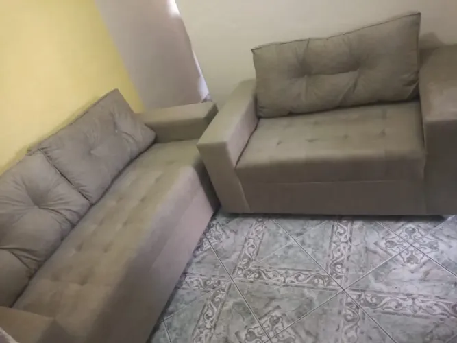Sofá de Alta Qualidade - Sofisticação e durabilidade