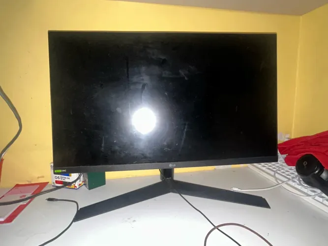 Monitor Gamer LG ULTRAGEAR 180HZ 27POL