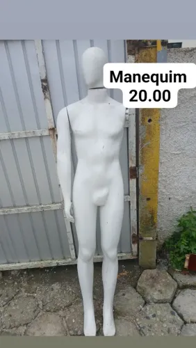 Manequins