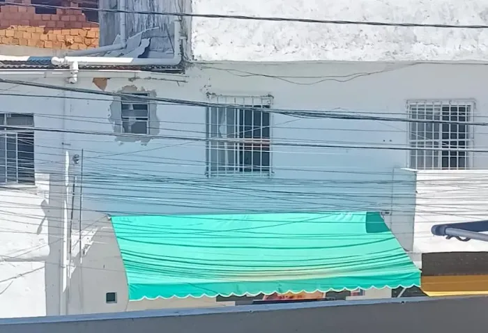 Toldo de frente de loja