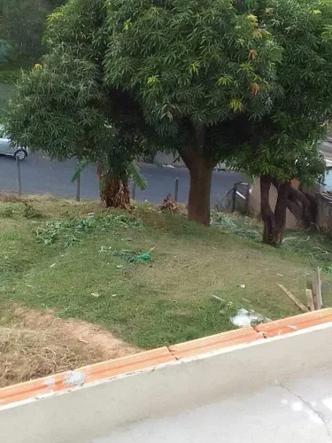 Lote de esquina de 800m2 plano Excelente localização no Padre Eustáquio