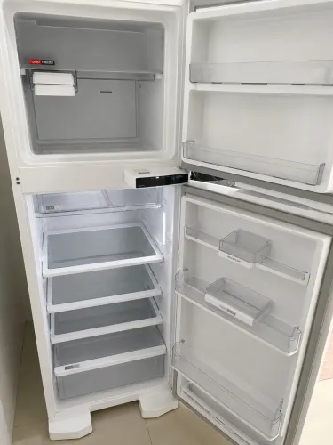 Vendo Geladeira Brastemp Frostfree 375L