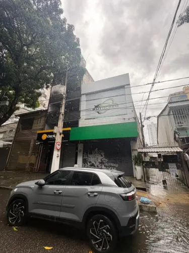Imóvel Comercial disponível pra locação na Quintino Bocaiuva- 3 pav. totalizando 420m²