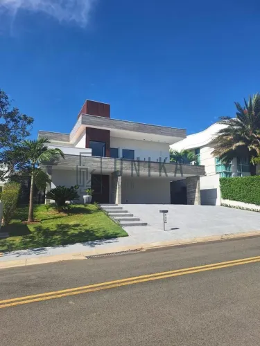 Casa de luxo em condomínio: 4 quartos, 4 suítes, 3 salas, 6 banheiros, 4 vagas - Campinas-