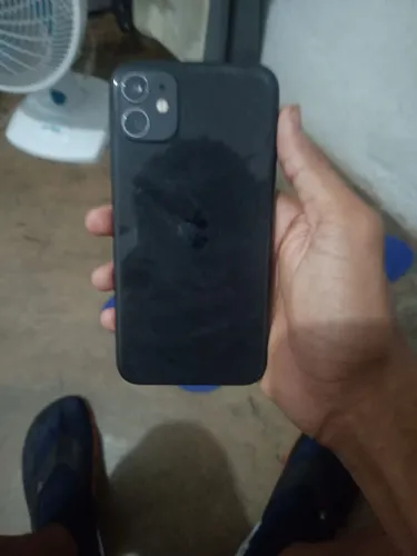 iPhone 11 (retirada de peça)