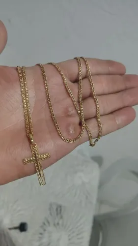 Colar em ouro 