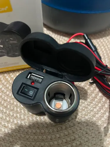Carregador de celular para moto