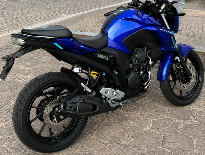 FZ25 FAZER CONNECTED