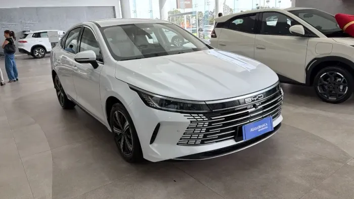 BYD King GL 1.5 16V Híbrido Aut. 2025
