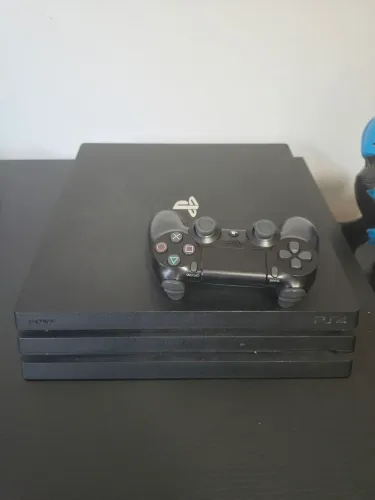 Ps4 pro 1 tb