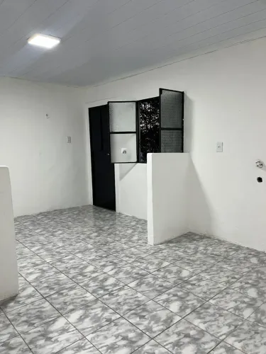 Alugo apto. Conj Ajuricaba