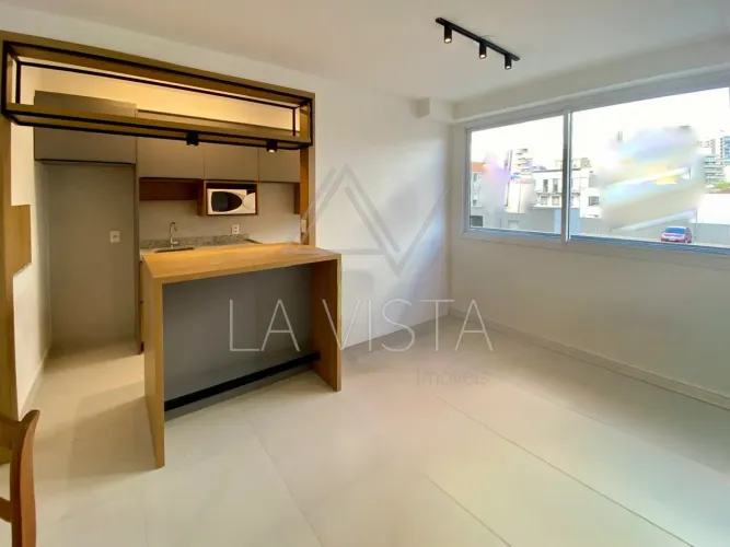 Apartamento para Locação em Porto Alegre, São João, 2 dormitórios, 1 suíte, 2 banheiros, 1