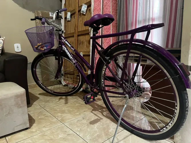 Bicicleta Cairo Genova Cor Roxa (aceito oferta)