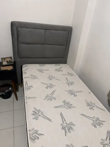 cama e cabeceira 