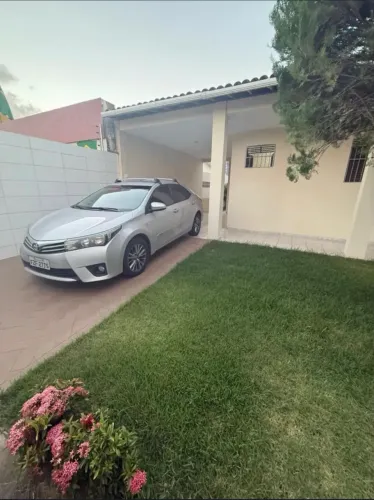 Linda casa, espaçosa e segura no Bessa