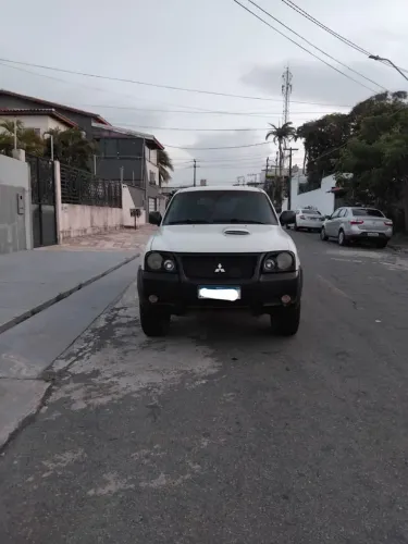 Mitsubishi Pajero Sport HPE 2.5 4X4 Diesel Mec. 2010