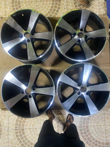 Rodas 18 furação 4 X 108