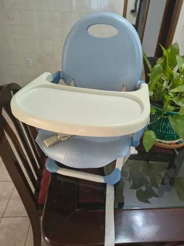 Cadeira de Alimentação Portátil Chicco Pocket Snack (Azul Claro)