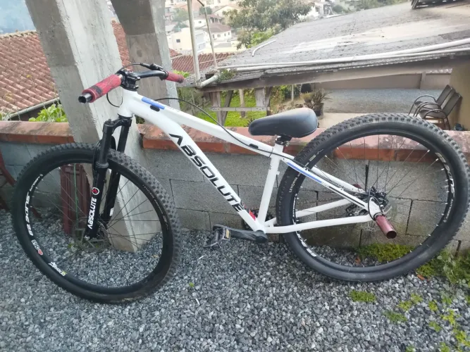 BICICLETA ABSOLUTE ARO 29 - R$ 750,00