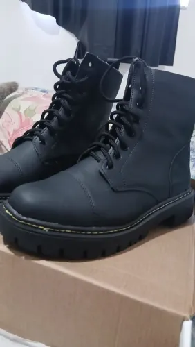Bota Coturno Feminina Preta Nº 39 Nova - R$ 110