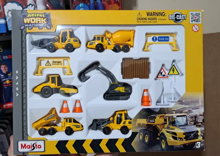 Playset 6 Miniaturas Volvo Construção Maisto 1:64 Metal + Acessórios Novo e Lacrado