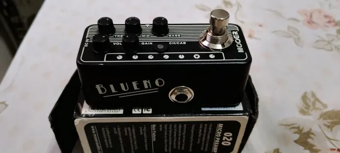 Mini pré amplificador moer blueno 020