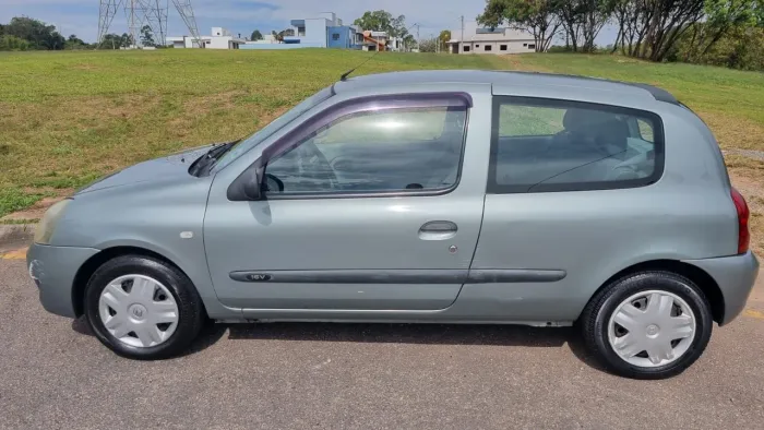 Renault Clio Authentique Hi-flex 1.0 16V 3P 2008