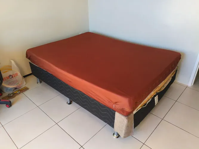 Cama box casal
