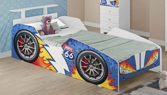 Cama carro com colchão usado em boas condições