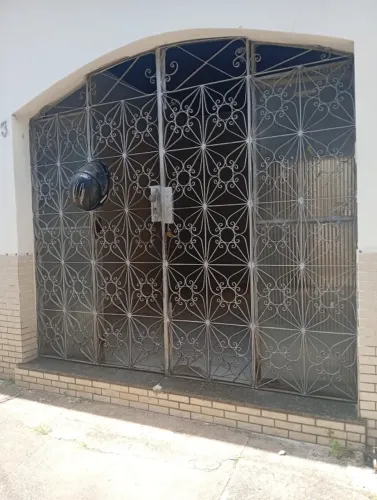 Alugo Casa São Brás
