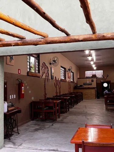 Salão Comercial Montado para restaurantes( 289m) + casa reformada - próximo Unirp e Centr