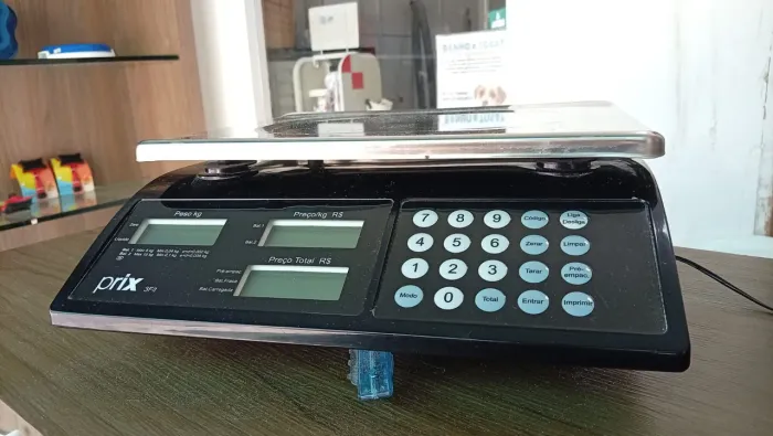 BALANCA COM SELO IMETRO E BALANCA SEM SELO R$ 100,00