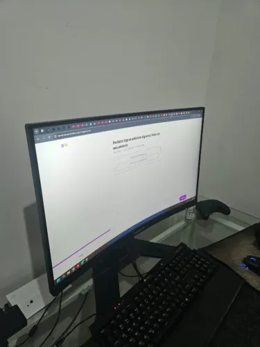 Monitor Gamer 27" Curvo - Perfeito Estado.