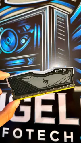 8GB DDR4 3200MHz DeltaR CL 16 RGB