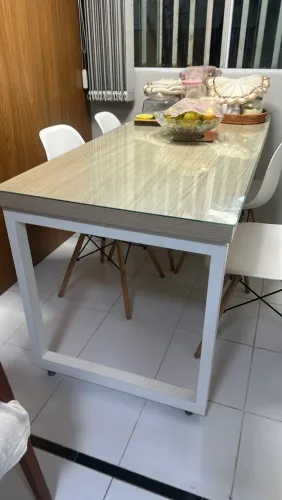 Vende-se MESA MDF