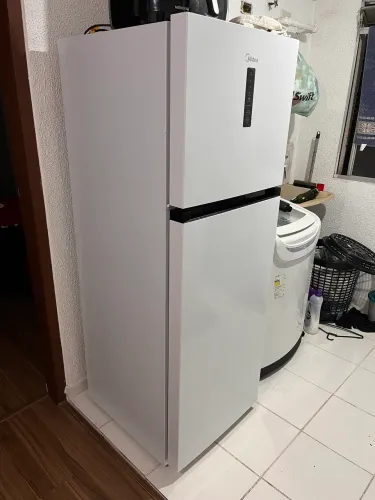 Geladeira Midea inverter RT468MTA011