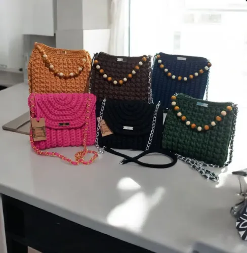 BOLSAS DE CROCHÊ