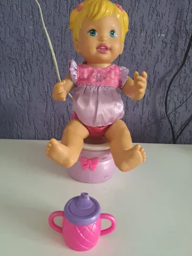 Boneca little mommy piniquinho