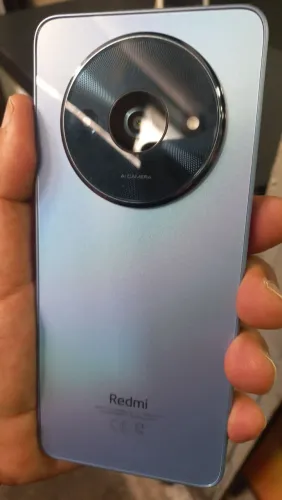 Xiaomi Redmi A3 128GB 8 RAM Impecável trocas só com volta em dinheiro 
