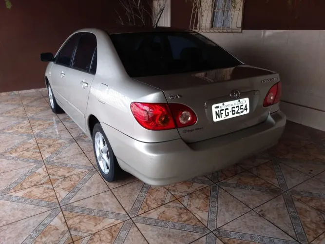 Toyota Corolla XEI 1.8/1.8 Flex 16V Mec. 2004